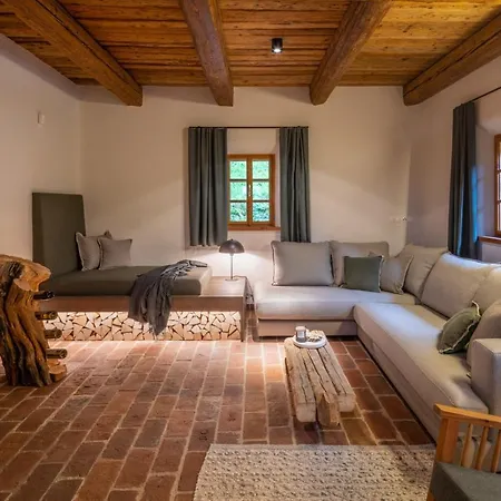 Steirerblicke - Vinothek Petzles Vakantiehuis Sankt Nikolai im Sausal