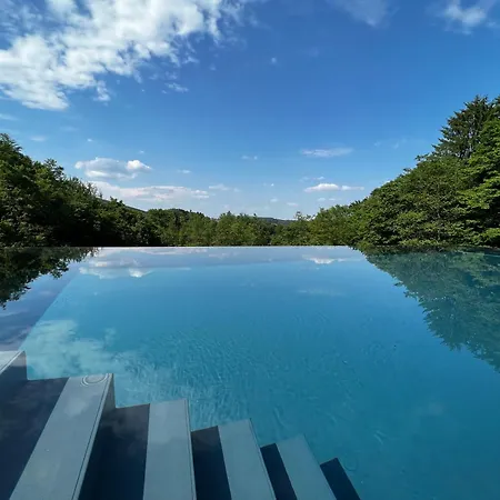 Vakantiehuis Steirerblicke - Vinothek Petzles Sankt Nikolai im Sausal