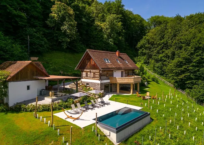 Steirerblicke - Vinothek Petzles * Sankt Nikolai im Sausal