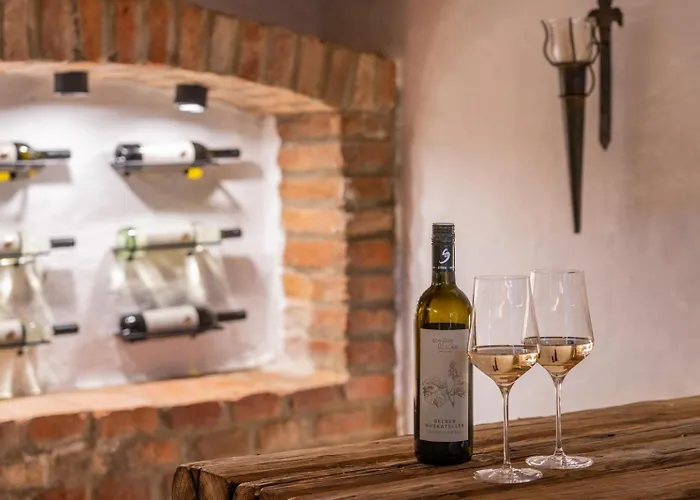 Steirerblicke - Vinothek Petzles