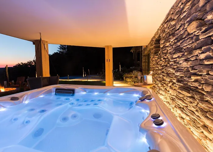 Vakantiehuis Steirerblicke - Vinothek Petzles Sankt Nikolai im Sausal