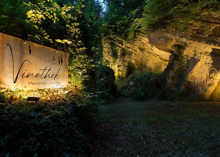 Steirerblicke - Vinothek Petzles Sankt Nikolai im Sausal